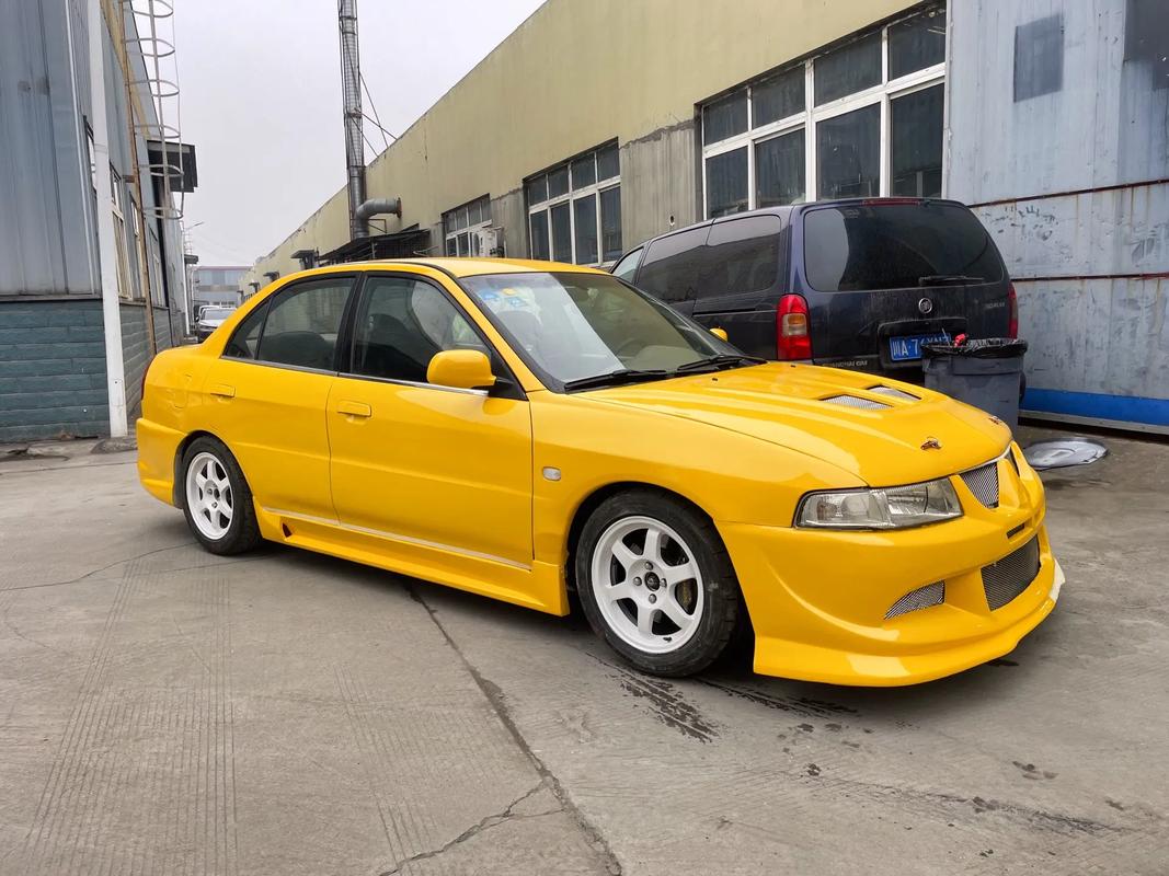 三菱蓝瑟整备质量多少 三菱蓝瑟2011款配置