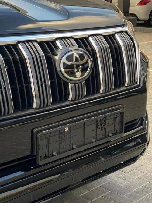 丰田进口霸道,丰田进口霸道尾部字母