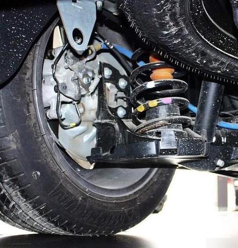 【独立悬架和扭力梁悬架哪个好,独立悬架和扭力梁非独立悬架哪个好？有什么区别？】