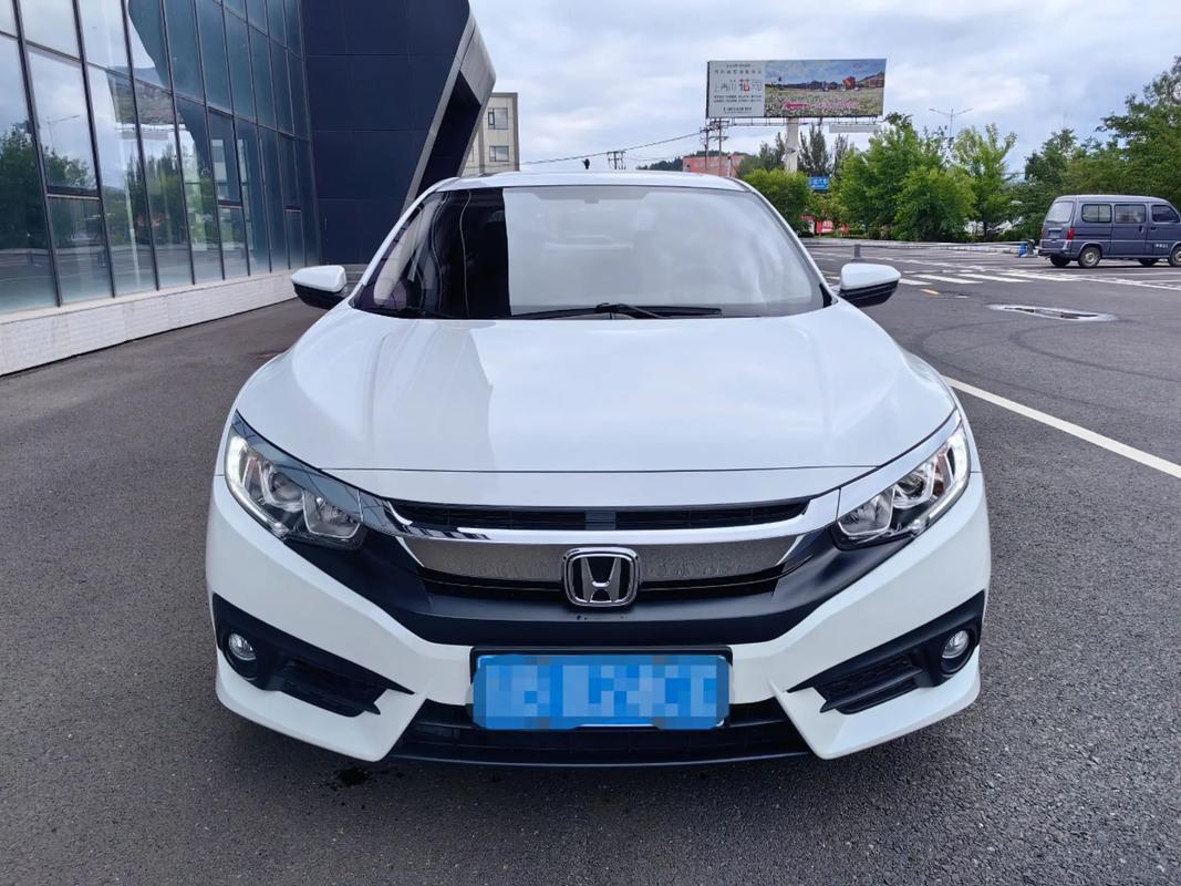 【2018年的本田思域多少钱,18年本田思域新车多少钱】